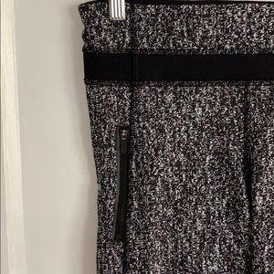 Lululemon black and white leggings